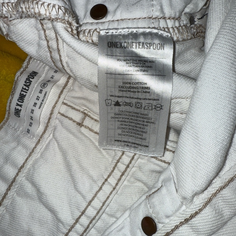 One Teaspoon Cocoa Cash Bandits White Painted  Jean Shorts - Picture 11 of 16